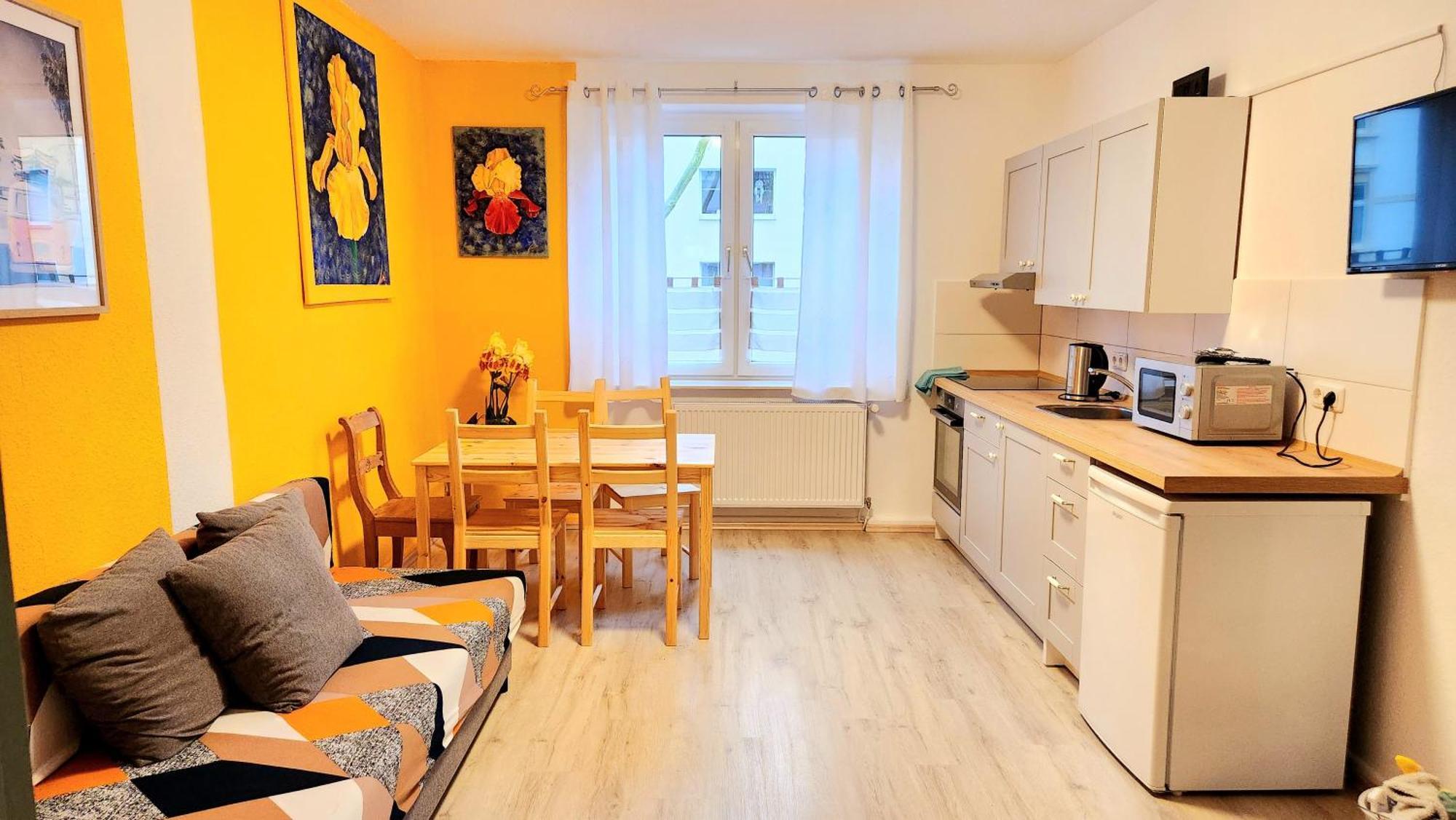 Elena Flat Iris, Oberhausen Zentrum Centro Westfield * Oberhausen (North Rhine-Westphalia)